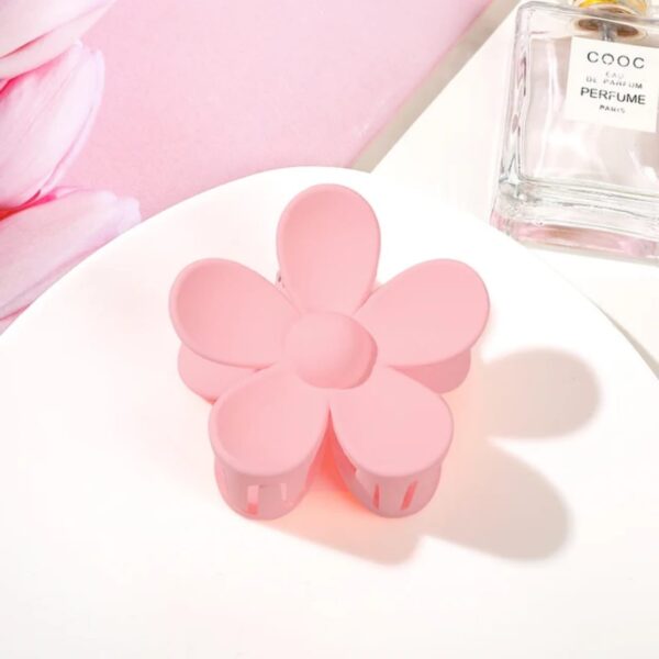 Pure pink claw clips - Image 4