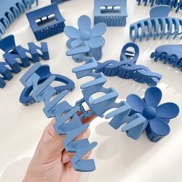 Solid blue hair claw clips - Image 3