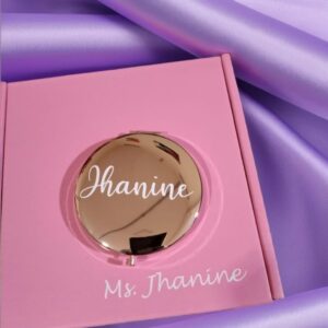 Personalized compact mirror