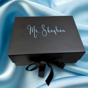 Personalized magnetic gift box