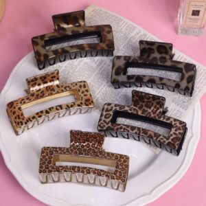 Leopard claw
