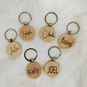 Personalized wooden keychain